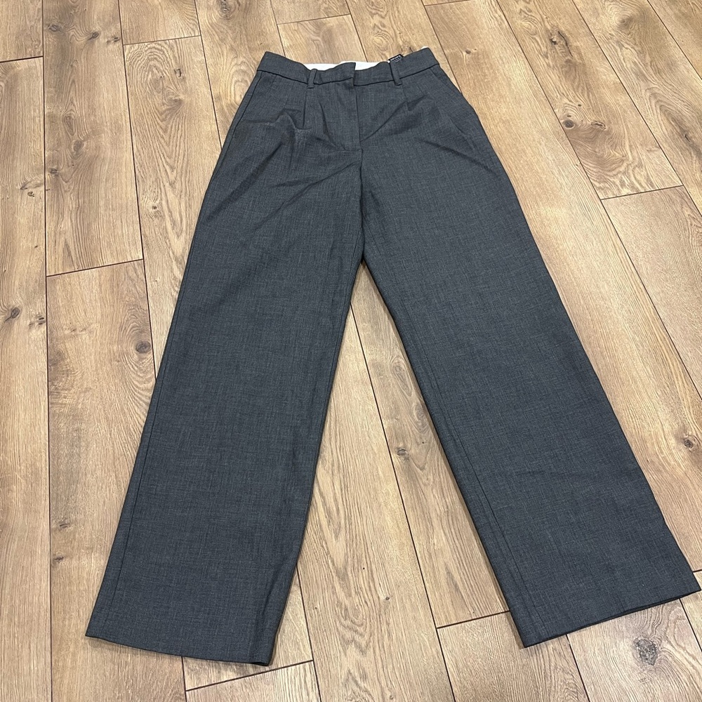 Wilfred Wide-Leg Effortless Pants in Charcoal